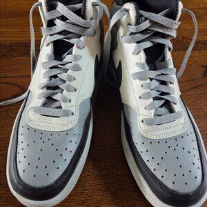 Mens Nike size 9 shoes